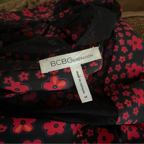 BCBGeneration Dress Womens Size M Mixed Media Red Black Floral Lace Bratz Style - Picture 7 of 12